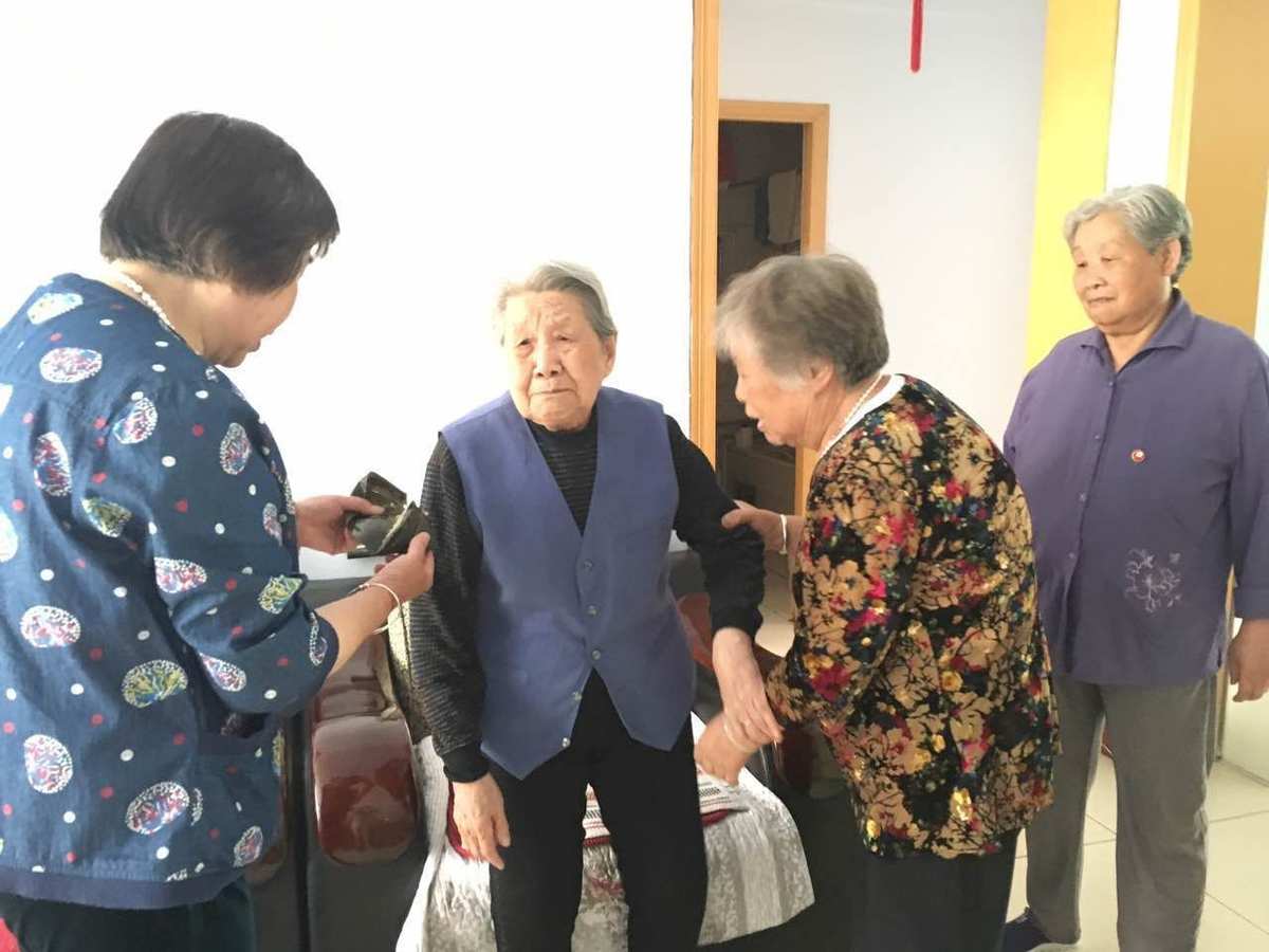 雪兔社区_雪兔社区干什么的_雪兔社区收费吗