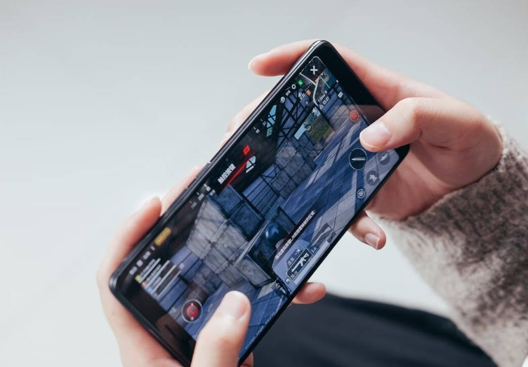 黑鲨游戏app_去哪里下载黑鲨游戏手机_黑鲨游戏软件
