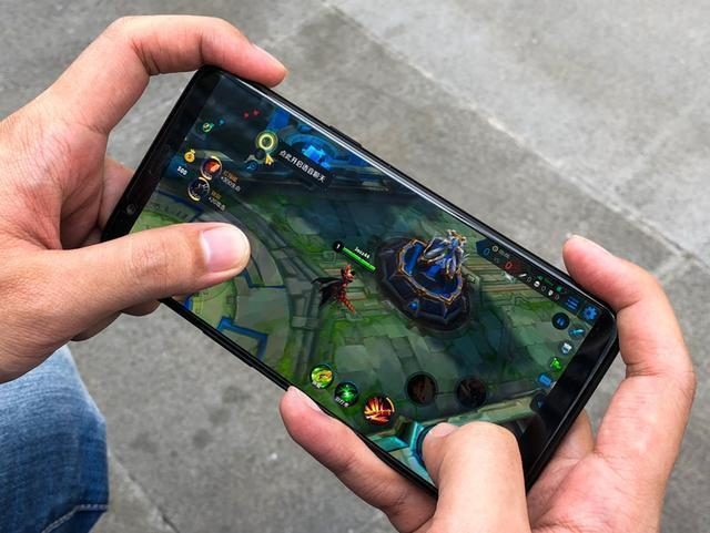 黑鲨游戏app_去哪里下载黑鲨游戏手机_黑鲨游戏软件