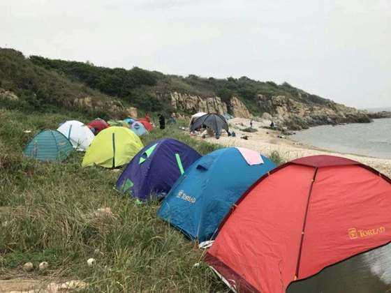 荒岛求生类手机单机游戏_求生荒岛类版手机游戏有哪些_手机版荒岛求生类游戏