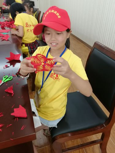 适合小孩子玩的手机小游戏吗_适合小孩的手机玩游戏推荐_小孩适合玩的手机游戏