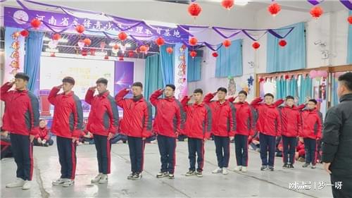 光碟游戏大全老款_光碟版手机游戏有哪些_手机版光碟游戏