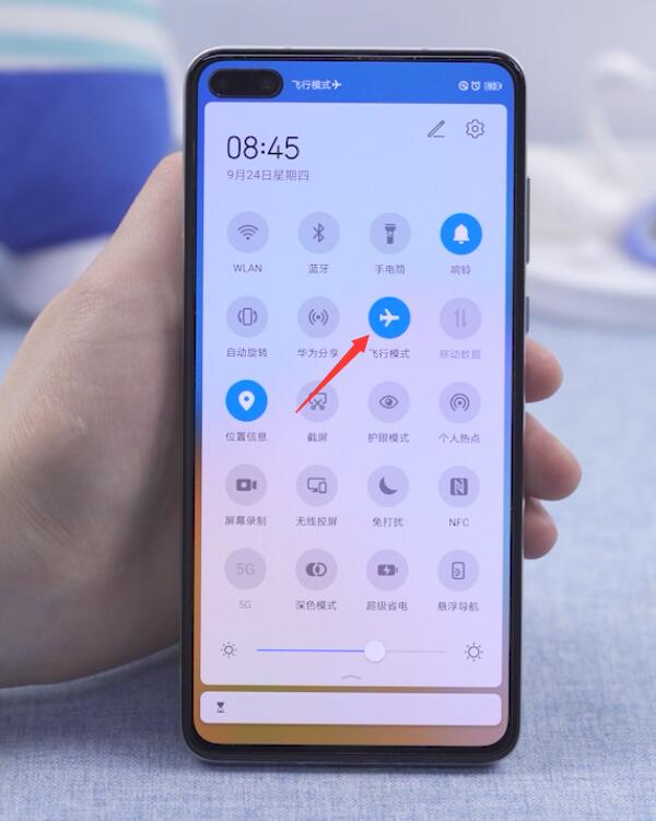手机网速很快更新游戏很慢_手机更新游戏时网速特别慢_网速慢更新手机游戏时会卡吗