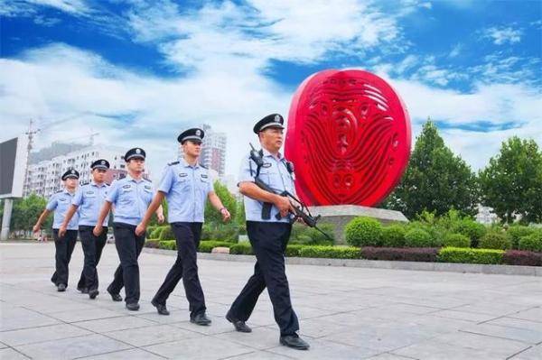 模拟警察器真实版手机游戏大全_模拟警察器真实版手机游戏_手机版真实警察模拟器游戏